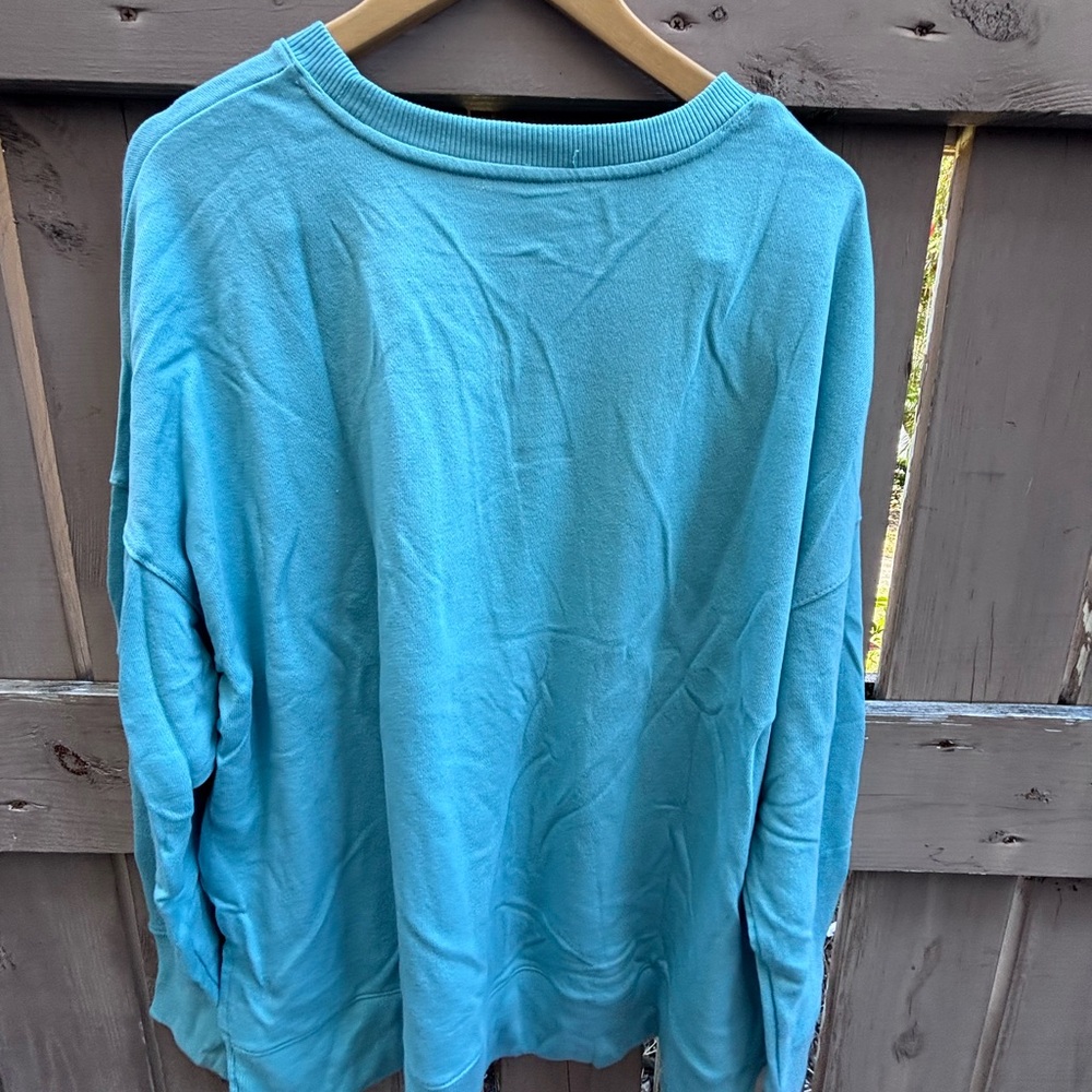 🎉NWT🎉 Time and Tru Aqua Relaxed Crewneck Sweatshirt - Picture 11 of 14